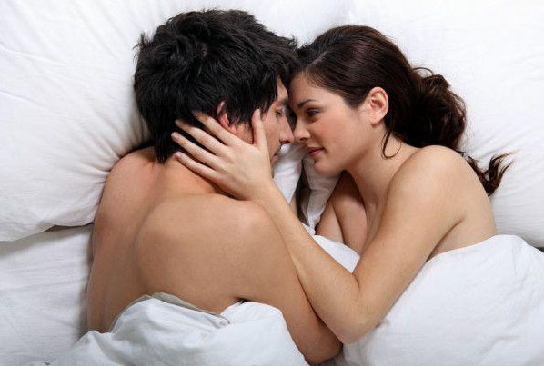 夫妻口咬讲述：“夫妻共同体验神秘口咬技术”