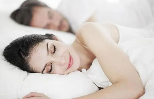 给男口的感觉：重燃激情，揭秘男士如何提升魅力与自信的秘诀