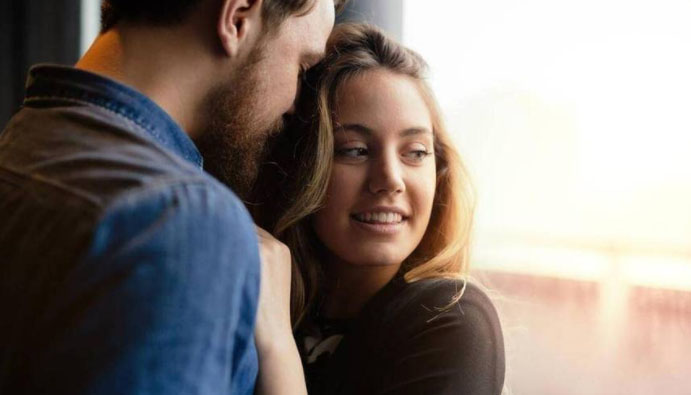 老婆做爱不愿意动：老婆性冷淡？这些方法让她主动迎合你