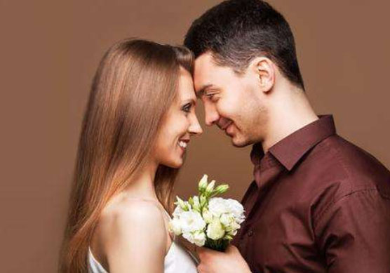 老婆性性冷淡怎么解决：老婆性冷淡？这5个方法轻松点燃爱的火焰