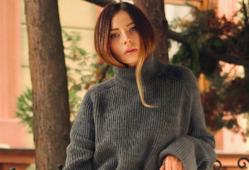 中年女人的外套衣服：华丽外套，尽显女性魅力