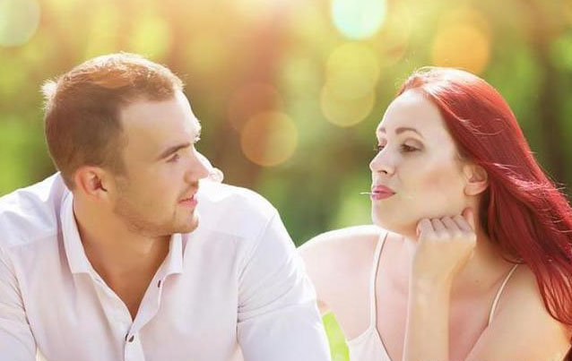 如何亲吻老婆全身：如何让你的爱人沉醉在甜蜜的亲吻中