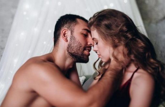 男人出轨后对老婆的态度：出轨男人的震撼反应，老婆如何应对？