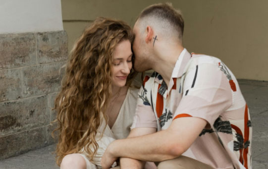 新婚夜怎么让老婆放松：新婚夜让老婆轻松放松的秘诀