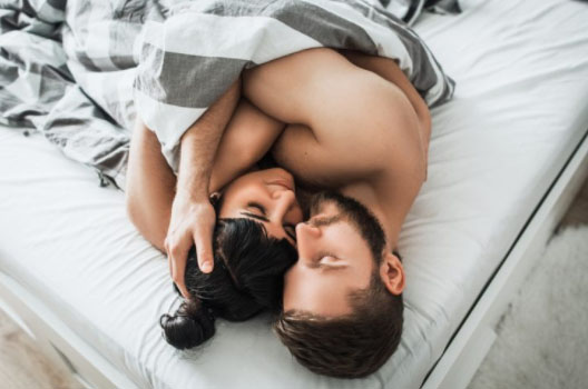 怎么说老公体谅老婆的话：体贴老婆，老公温暖心扉