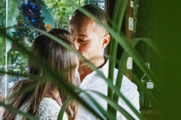 我老婆在野外：我老婆竟在户外独自畅游