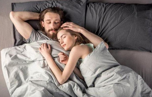 喜欢老婆的姐姐：老婆的姊姊让我心动，究竟是怎样的魅力？