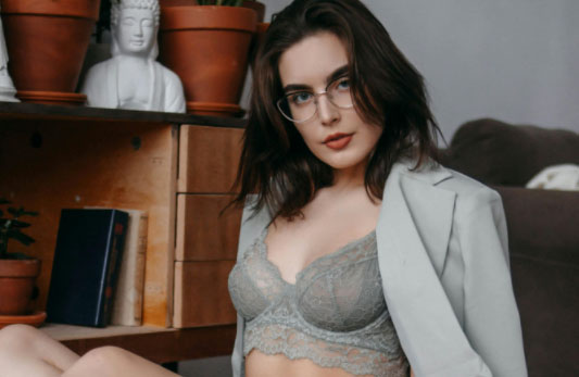 女人想分手的表现：分手前的信号，看她是否在暗示分离