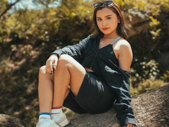 做梦的女人：梦境中的她，揭开孤独女性的心灵秘密