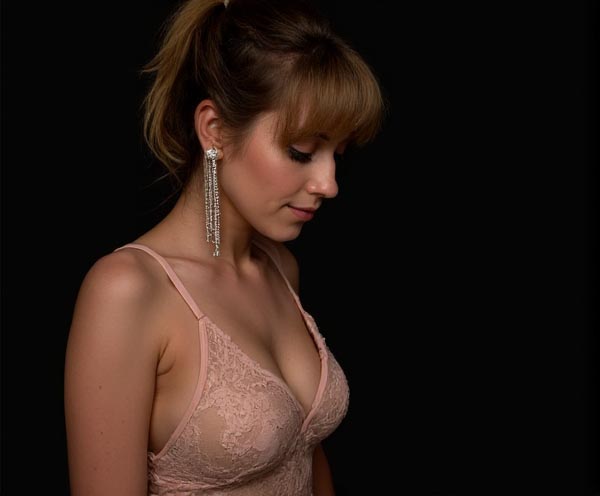 婚姻线上开叉：婚姻危机频现，如何破解情感的裂痕与误解