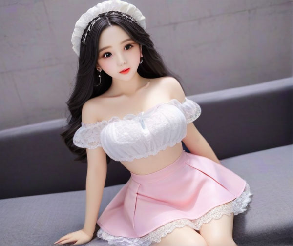 追水瓶座女生性格特点：揭示水瓶座女生的独特魅力与性格奥秘