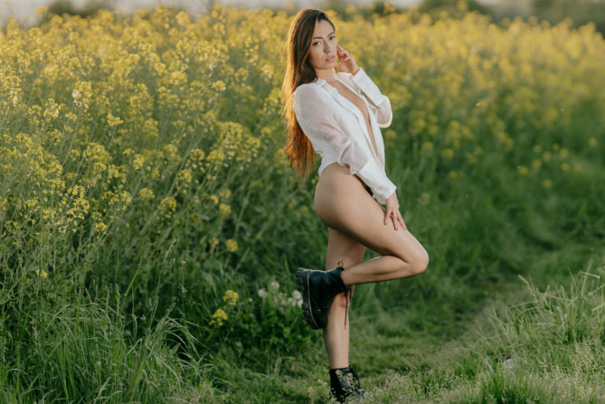 跟双子座女生谈恋爱：揭秘双子座女生的恋爱密码，赢得她心的秘诀大公开