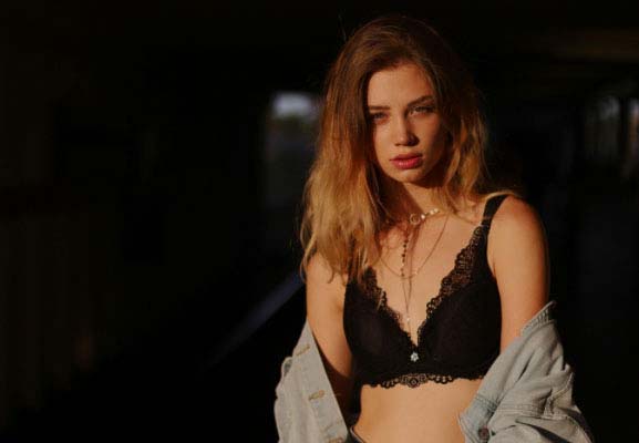 金牛男喜欢看别的女生：金牛男为何总是关注其他女生心理揭秘与情感分析