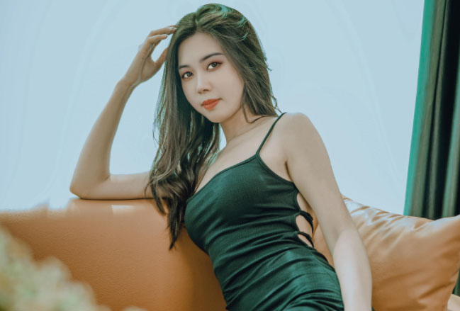 女生左下巴痣：女生左下巴的痣，竟然隐藏了这样的秘密！