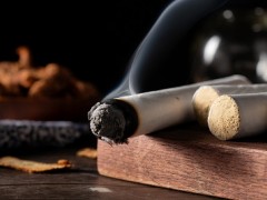 长期艾灸有什么好处和坏处 艾灸的4大好处与坏处