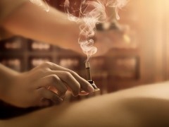 冬天艾灸有什么好处 亲身体验有四大好处