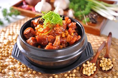 image 黄豆炖猪蹄