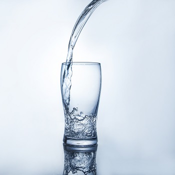 image 喝水