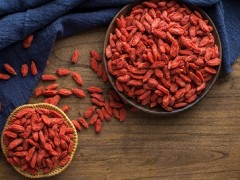 男人盗汗吃什么调养 吃这四种食物可调节盗汗