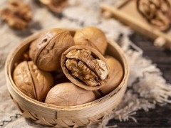 每天必吃的抗衰老食物有哪些 8大抗衰老食物一定要吃