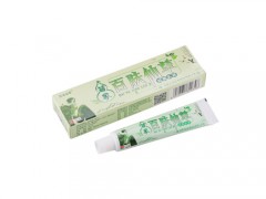 宝宝百肤仙草含激素吗