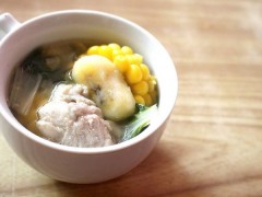 老年人如何养生 常喝骨头汤能延缓衰老