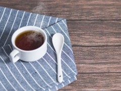 女人喝咖啡胸部变小是真的吗 专家告诉你