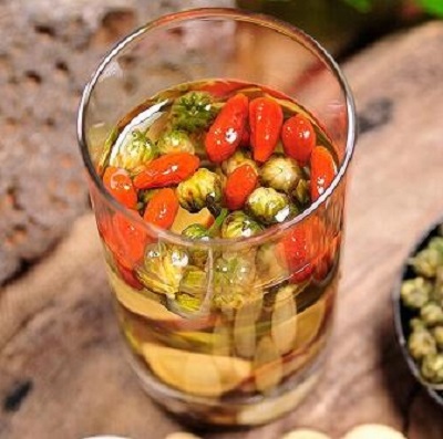 菊花枸杞决明子茶