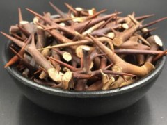 皂角刺有副作用吗 服用皂角刺的注意事项