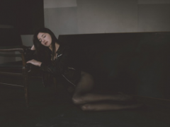 熬夜为什么会脱发 熬夜脱发还能再长出来吗