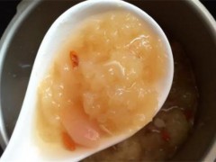 银耳汤可以丰胸吗 银耳汤怎么做有丰胸的功效