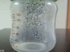 奶粉挂壁好还是不挂壁好 教你如何泡出完美的牛奶