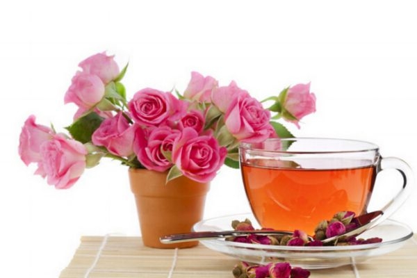 干玫瑰花泡水放几颗 玫瑰花泡水一次放几朵