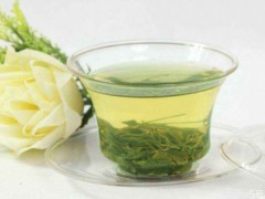 绿茶有什么功效呢 喝绿茶有什么好处呢