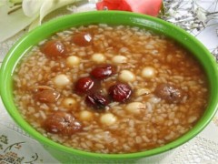 八宝粥的功效与作用是什么 八宝粥有什么作用