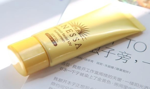 资生堂防晒霜有几种?资生堂防晒霜哪款最好用? 资生堂防晒霜有几种?资生堂防晒霜哪款最好用?