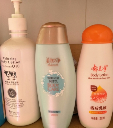 郁美净和美加净哪个好?从小用到大的老国货 郁美净和美加净哪个好?从小用到大的老国货