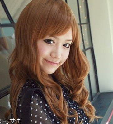 2018年流行长发还是短发 脸大的女生适合这些发型 2018年流行长发还是短发 脸大的女生适合这些发型