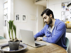 下午脸色发黑怎么回事 及时改正自己的不良习惯