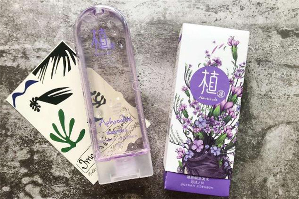 氨基酸洗发水适合什么发质 氨基酸洗发水品牌推荐