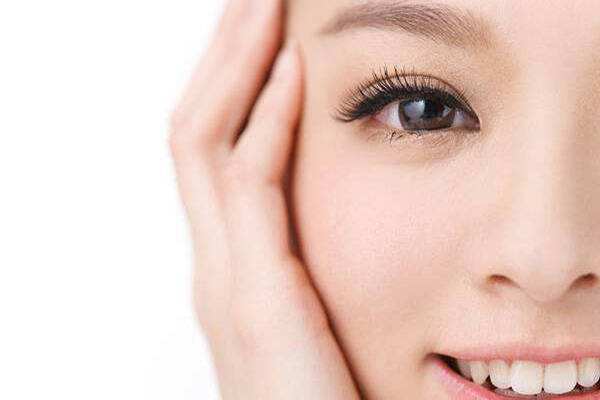 为什么毛孔越来越粗大 毛孔粗大补水能改善吗 