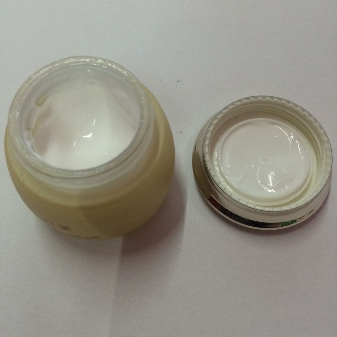 丸美眼霜效果怎么样?丸美眼霜好用吗?