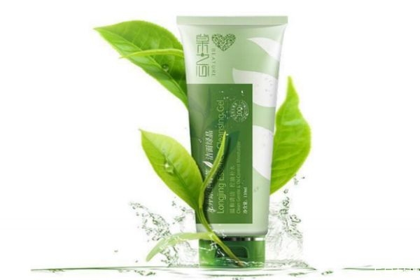 敏感油性皮肤用什么洗面奶 适合油性敏感肌用的洗面奶 敏感油性皮肤用什么洗面奶 适合油性敏感肌用的洗面奶