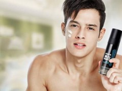 男士补水用什么 先补水还是乳液