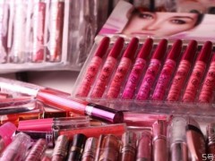 为什么没人摆地摊卖化妆品 夜市卖化妆品怎么样