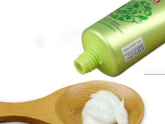 洁面膏和洁面乳的区别 洁面膏的功效作用