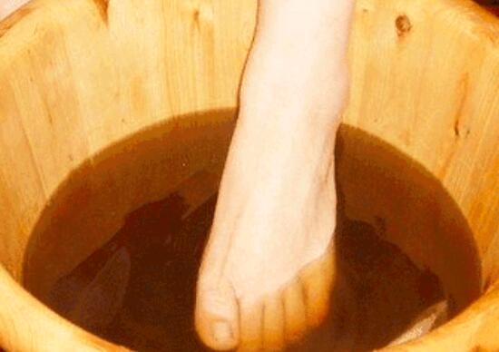 艾叶泡脚能减肥吗