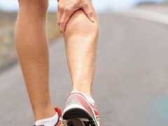早上起床腿抽筋是怎么回事 教你解决腿抽筋问题的方法