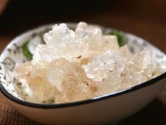雪燕的作用与功效有哪些  教你正确用雪燕改善问题