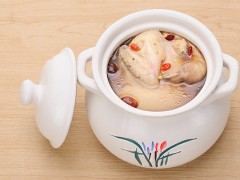 鸽子怎么炖汤好喝又营养 怎么炖鸽子汤营养又好喝